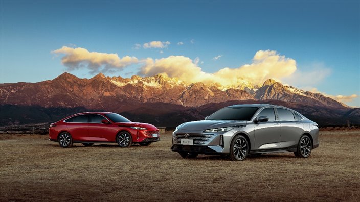 E:\長安圖片\【媒體資料夾】“經(jīng)典煥新，有你真好”長安汽車春季煥新發(fā)布會\產(chǎn)品圖片素材\第三代逸動\美圖\小圖\L1000977 拷貝.jpg