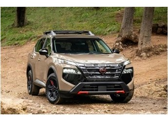 日產(chǎn)最野性城市SUV 奇駿Rock Creek特別版官圖：三缸也能玩沙漠