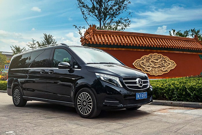 詮釋德系豪華 試駕奔馳V 260 L 尊貴加長(zhǎng)版