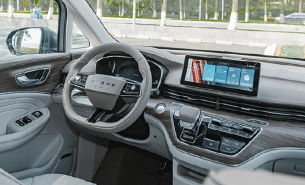 坐擁豪華空間！榮威iMAX8 EV將于8月20日正式上市