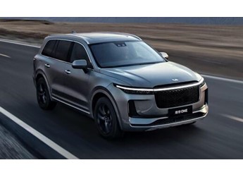 理想高管：理想ONE后決定棄用三缸機，成本過高