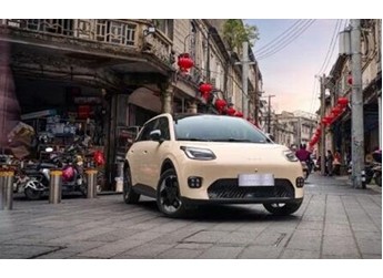 4.99 萬“國民好車”被曝交付無天窗？廣汽埃安回應并致歉