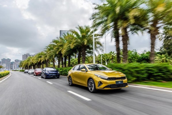 放飛自我！2023款起亞K3上市 優(yōu)惠起售價(jià)僅為8.99萬(wàn)元