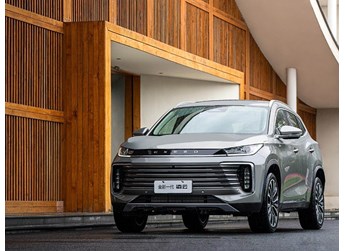 星途凌云新增車型上市 售價(jià)17.99-18.99萬