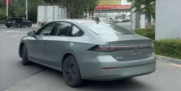 看齊大哥邁騰！全新大眾速騰實車曝光：現款12.79萬元起