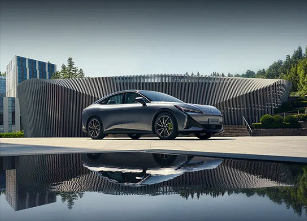 Model 3再迎強敵！極狐阿爾法S5明日交付：頂配21.68萬元