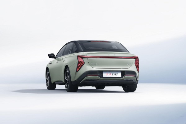 22.98萬起！紅旗EH7上市 最大續(xù)航800km 小米又一勁敵？