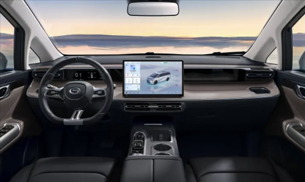 日系MPV最強(qiáng)對(duì)手！廣汽傳祺E8榮耀系列上市：16.68萬(wàn)起