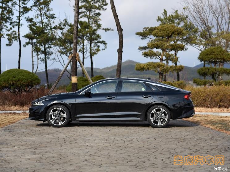 起亞(進口) 起亞K5(進口) 2020款 基本型