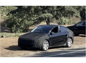 依舊采用套娃設(shè)計(jì)！特斯拉Model Y煥新版諜照首曝：有望明年發(fā)布 封面圖