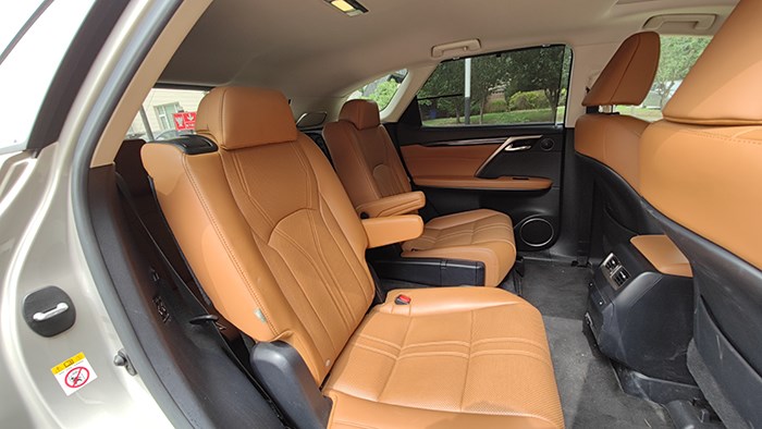 雨后見美景 雷克薩斯RX450hL懷來官?gòu)d游記