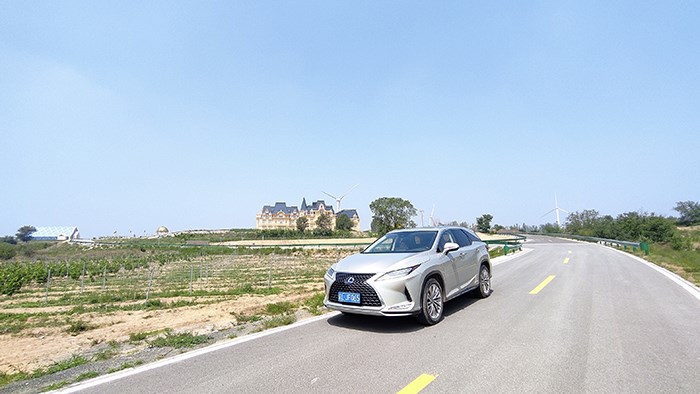 雨后見美景 雷克薩斯RX450hL懷來官?gòu)d游記