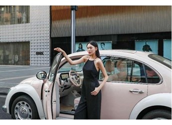 汽車界的假日風尚，芭蕾貓在成都時尚開啟