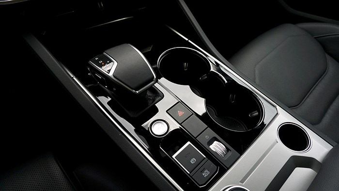 要豪華也要格調(diào) 大眾途銳插電式混動(dòng)評(píng)測