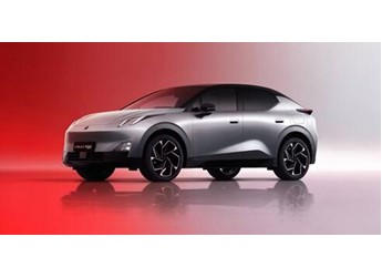 15萬級純電王炸！領克Z20曜紅版正式上市：全球首創(chuàng)流光尾翼燈 封面圖