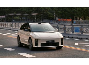 理想i6 新聞封面圖