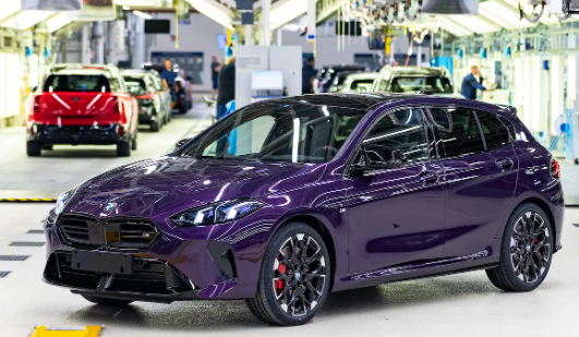 最便宜的進(jìn)口寶馬來了！第四代1系正式投產(chǎn)：搭載輕混動(dòng)力