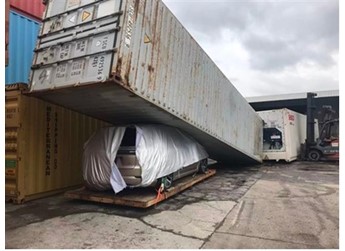 理想L9硬剛集裝箱A柱完好 博主：這就是保費(fèi)不貴的原因之一 封面圖