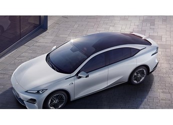 比特斯拉便宜10萬的新能源電車！你會買嗎？ 封面圖