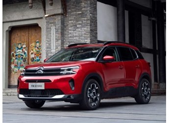 雪鐵龍?zhí)煲軨5 AIRCROSS正式上市 售價(jià)15.27萬元起