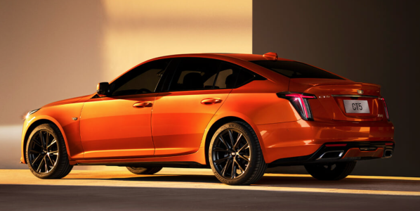 28.97萬元起！2023款凱迪拉克CT5上市 配置新升級