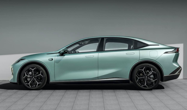 14.59萬元起！新款長安深藍SL03成都車展正式上市