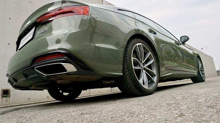 渾身充滿戰(zhàn)斗范 奧迪A5 Sportback評(píng)測(cè)