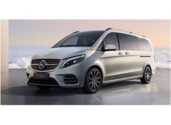 2022款奔馳V級正式上市 車頭可選兩種風(fēng)格 47.88萬起 封面圖