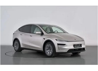 特斯拉Model Y L配置曝光！二排獨(dú)立座椅可放平 支持前后移動(dòng) 封面圖