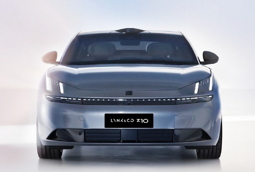 賣(mài)多少錢(qián)合適！領(lǐng)克純電中大型轎車(chē)官圖公布：對(duì)標(biāo)智界S7