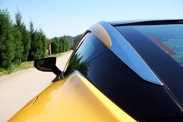 東方跑車之藝術(shù)品 試駕雷克薩斯LC500h