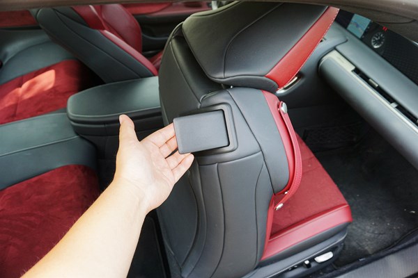 東方跑車之藝術(shù)品 試駕雷克薩斯LC500h