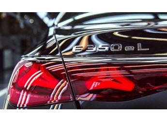 穩(wěn)中求進(jìn)促發(fā)展 北京奔馳圓滿達(dá)成首季經(jīng)營(yíng)目標(biāo)