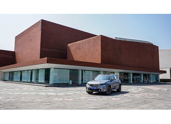 領(lǐng)跑中大型SUV 試駕華晨寶馬X5 xDrive40Li尊享型