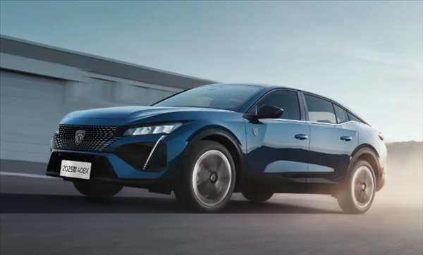 號稱“年輕人第一臺獵裝車” 新款東風(fēng)標(biāo)致408X發(fā)布：百年大師底盤調(diào)校