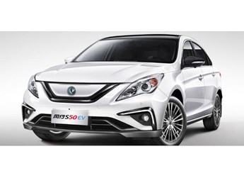 帶孩子自駕出游，風(fēng)行S50EV太靠譜了