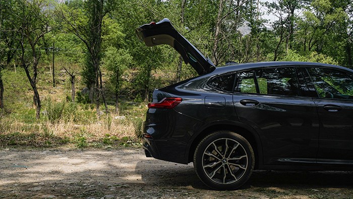 要運(yùn)動(dòng)又要格調(diào) 寶馬X4 xDrive30i評(píng)測(cè)