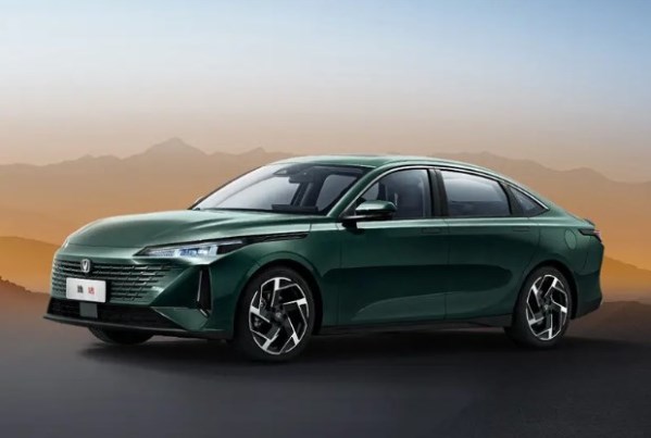 長(zhǎng)安逸達(dá)暢享版正式上市！價(jià)格太卷了 僅售7.79萬(wàn)元