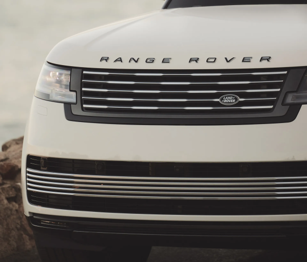 全球僅7臺！路虎攬勝SV Carmel Edition亮相 約270萬元