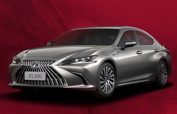 凱美瑞只賣12萬了！博主：更離譜的是雷克薩斯ES只需19萬