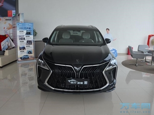 2022款 東風(fēng)風(fēng)行游艇外觀圖片