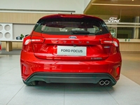 2022款 長(zhǎng)安福特?？怂箤?shí)拍圖